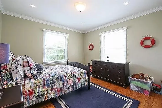 2 Tuttle Ave — Photo 11