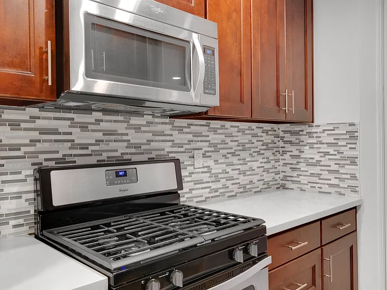 11628 Montana Ave #207 — Photo 29