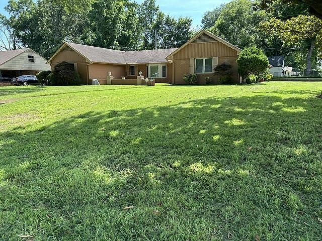 1st image of 3997 Mickey Dr