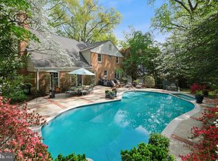 7006 Old Cabin Ln, Rockville, MD 20852