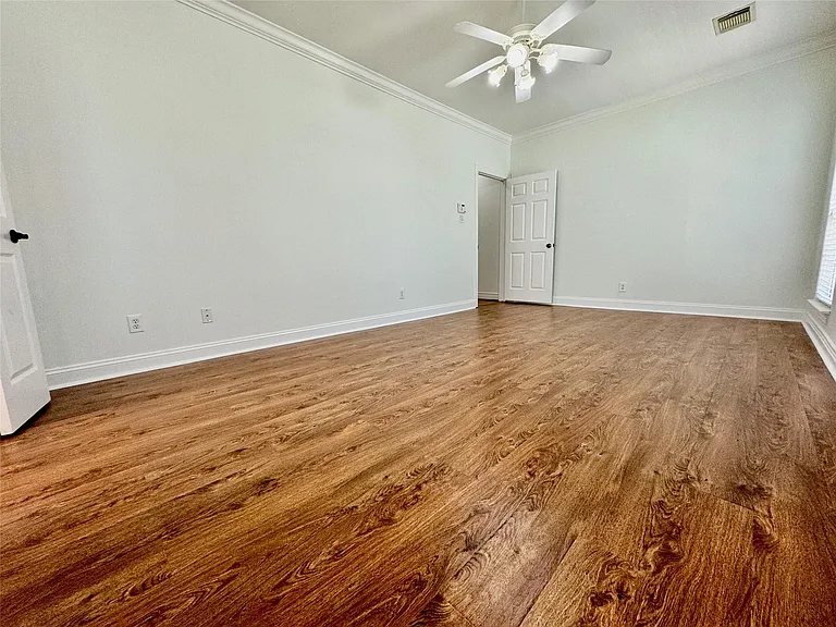 4507 Crawford St — Photo 28