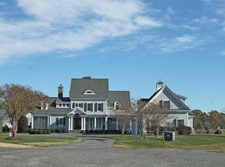 78 Bellows Dr E, White Stone, VA 22578