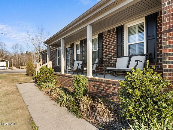 4th image of 112 Alder Lane