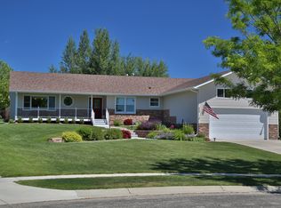 513 Park View Blvd, Sheridan, WY 82801