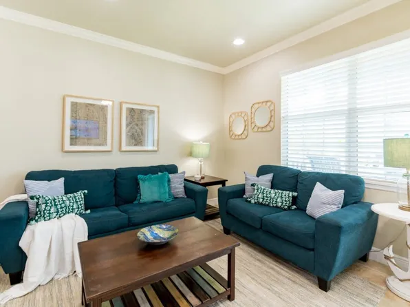 202 Ivory Coral Ln, Merritt Island, FL