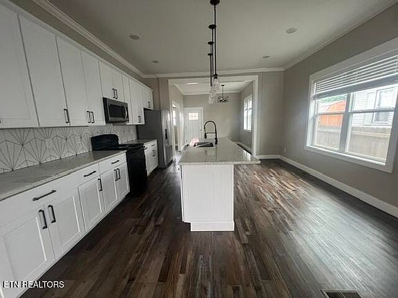 3rd image of 2917 Linden Ave