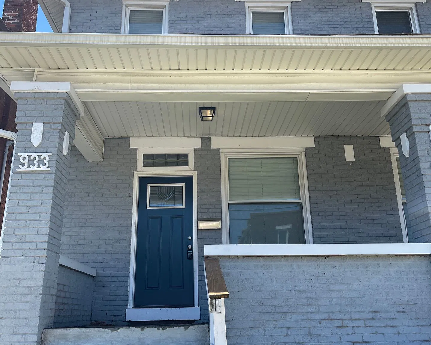 931 E. Whittier Street — Photo 2