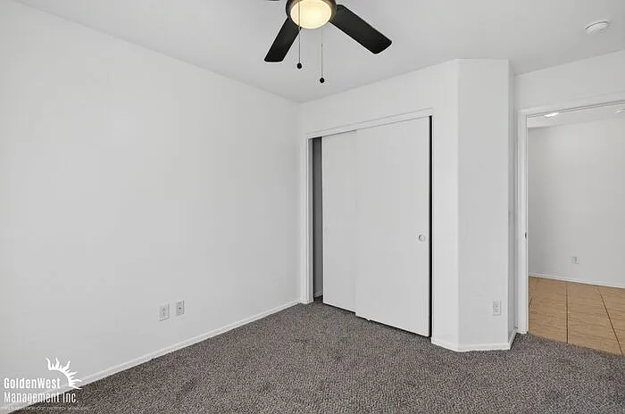 24011 N Cargo Ave — Photo 16