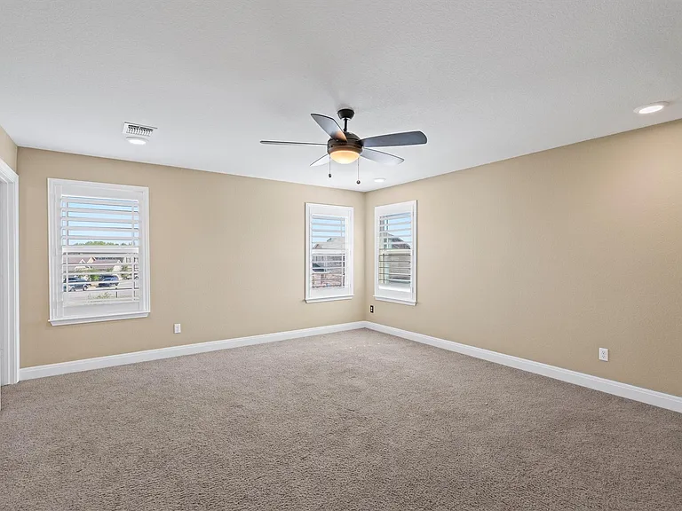 100 Speckle Park Dr — Photo 25