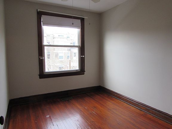 small bedroom