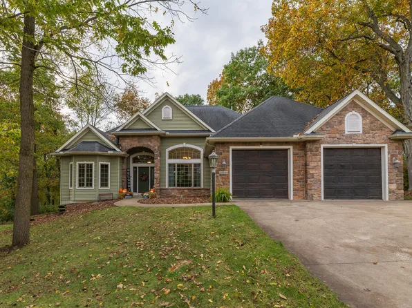 59544 Canoe Rd, Three Rivers, MI 49093