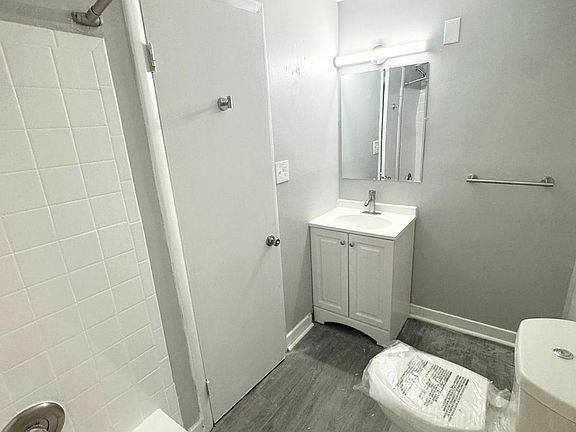 4th image of 801 N Halstead St #1