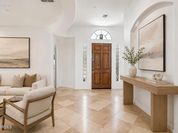 3969 E NAVIGATOR Lane, Phoenix, AZ 85050