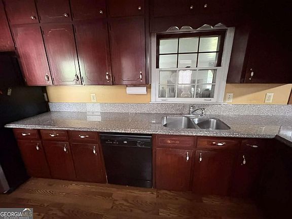 4th image of 6478 River Run Rd