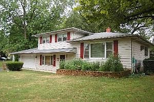 2nd image of 7N648 Hawthorne Ave