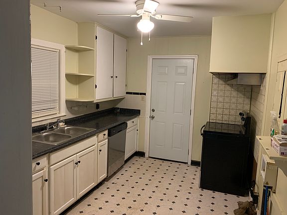 5th image of 76 Mathews St
