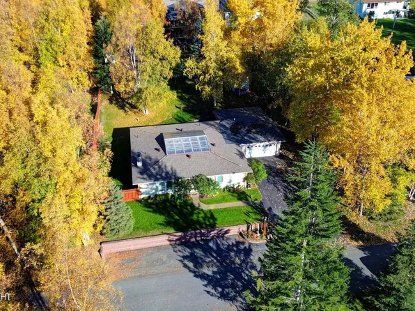 14121 Sunview Dr, Anchorage, AK 99515