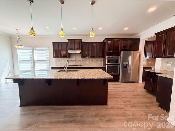 3rd image of 2409 Grinstead Ct