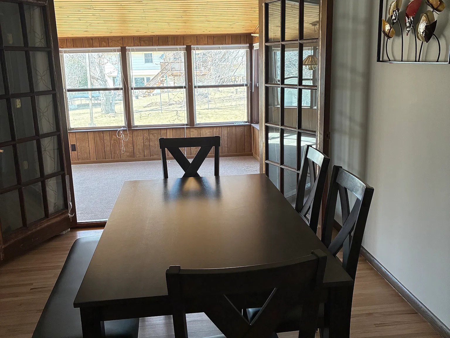 4 bed, 2564 sqft, $3,900 — Photo 1