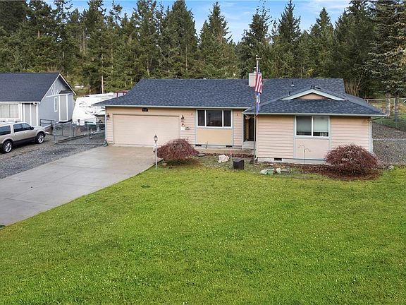 5th image of 4727 231st Street Ct E