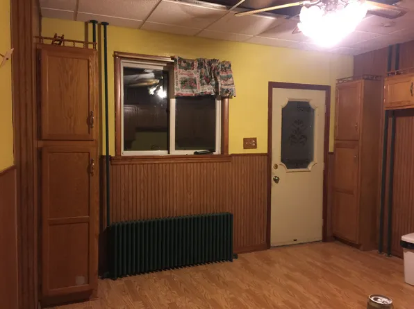 187 Florida Ave, Shenandoah, PA 17976