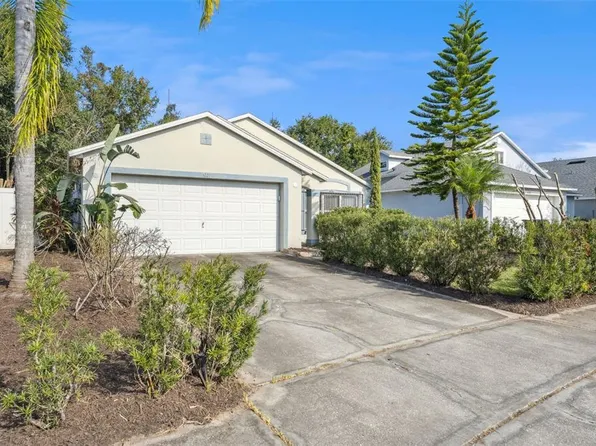 5121 Luna Negra Dr, Orlando, FL 32811