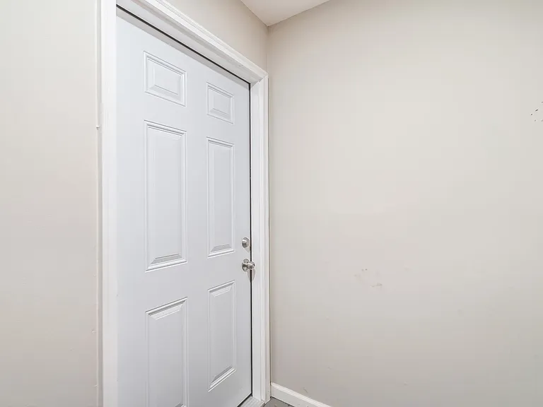 1518 Parkridge Dr #2 — Photo 16