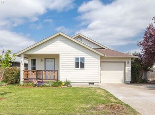 403 N Brg, Saint Sheridan, OR