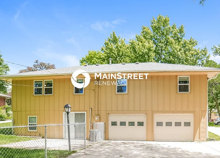 913 SW 14th Street Ter — Photo 17