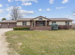 1091 210th St, Jesup, IA 50648