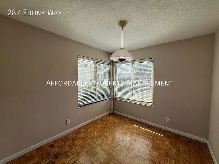 287 Ebony Way — Photo 3