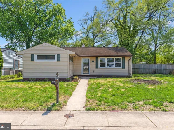 301 8th Ave SE, Glen Burnie, MD 21061