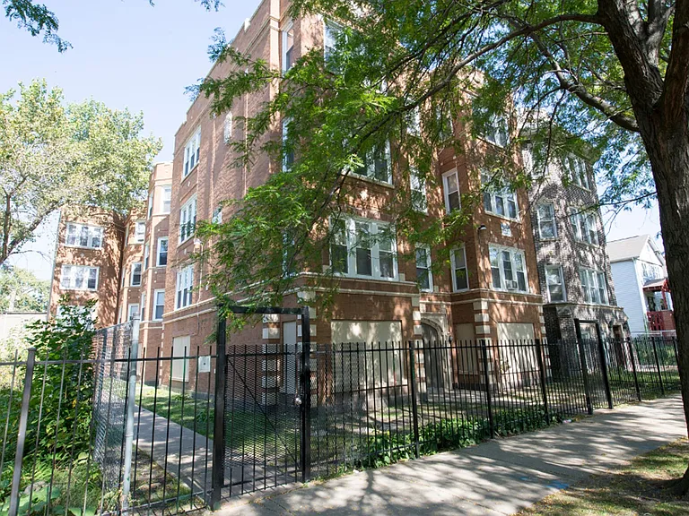 5024 W Quincy — Photo 16