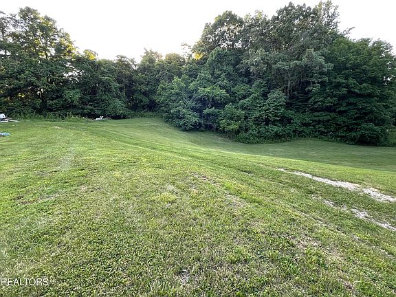 3rd image of Keystown Rd