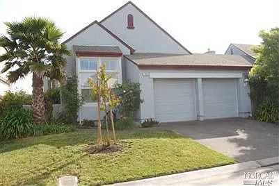 1933 Falcon Ridge Dr photo 1