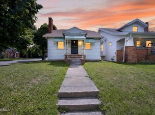 4456 Fairview Dr, Toledo, OH 43612
