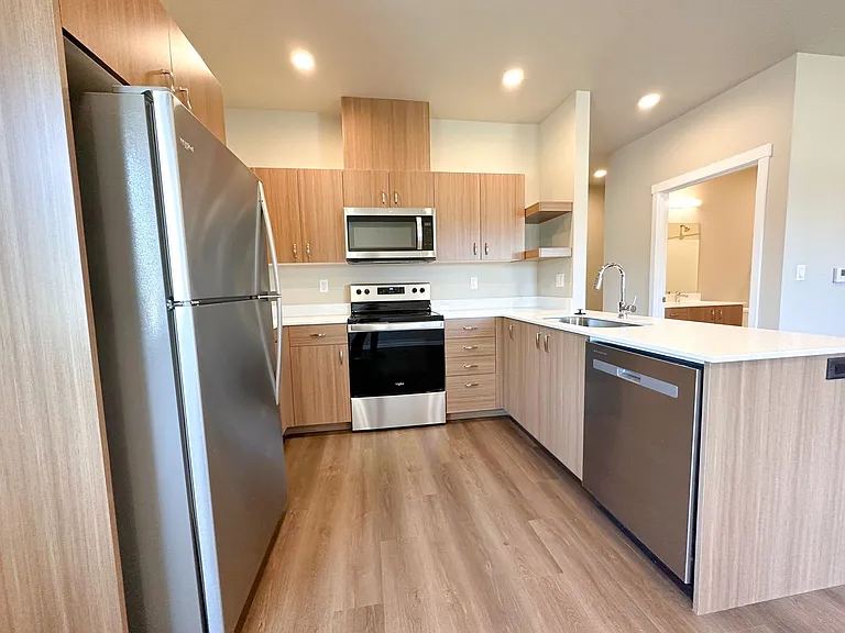 Autumn Woods Apartments — Photo 19