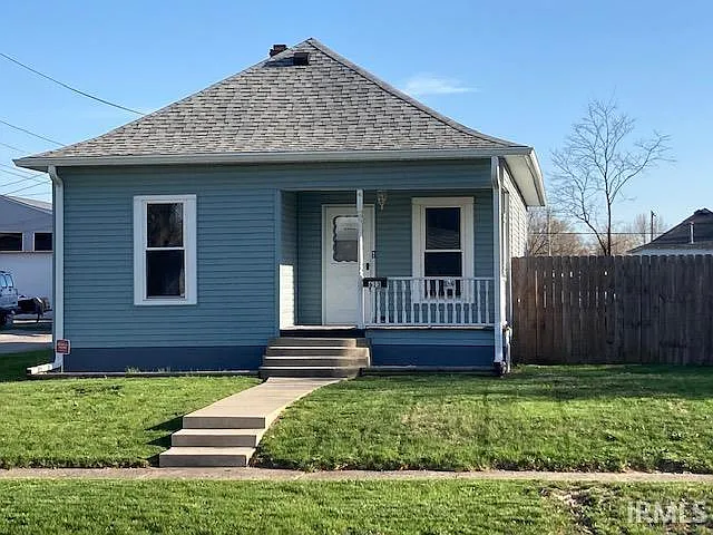 613 W Woodland Ave photo 1