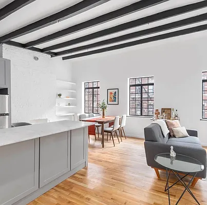 Rented by SERHANT. | media 8