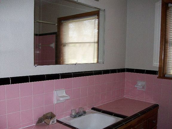 4th image of 401 Gardner Dr