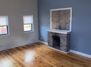 2457 W Armitage Ave APT 2F, Chicago, IL 60647