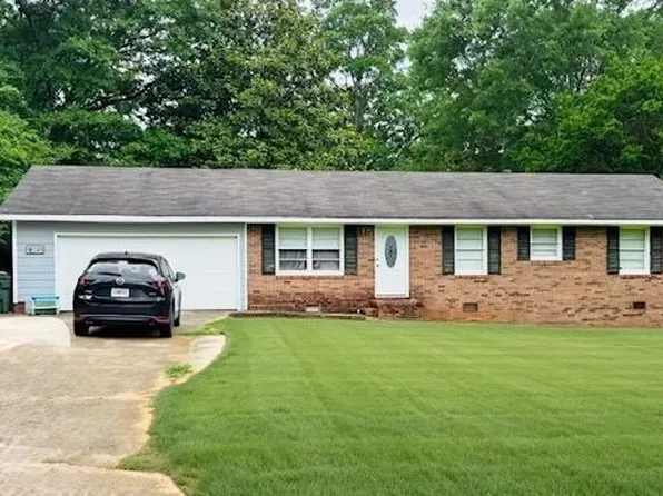 123 Hillview Dr, Thomaston, GA 30286