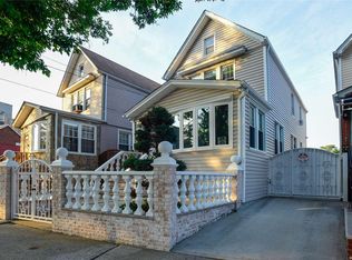 11015 Inwood St, Jamaica, NY 11435