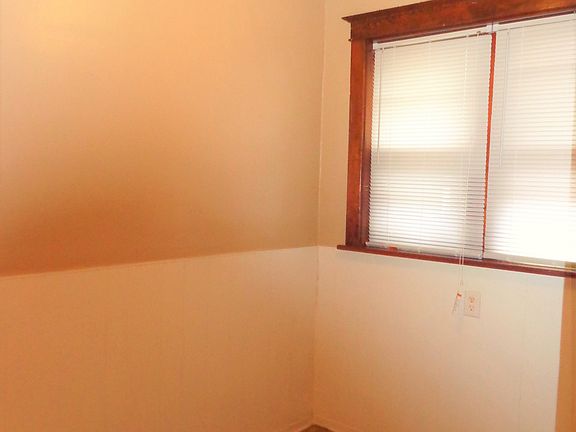 2nd image of 4451 Grace Ave