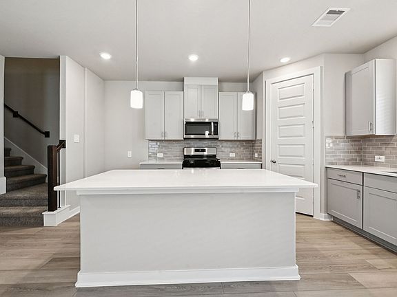15-custom-Houston - Spring Brook Village- 4116 Good Vineyard Ln Houston TX 77080-011.jpg