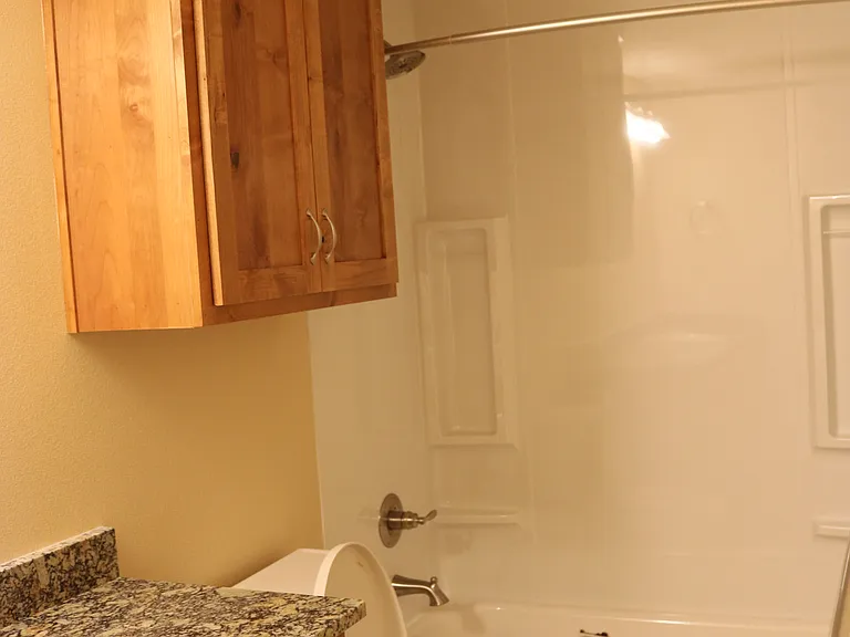 110 Walnut Ln — Photo 10