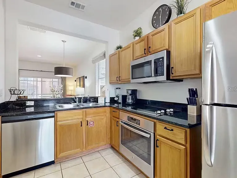 2713 Roadster Ln — Photo 10