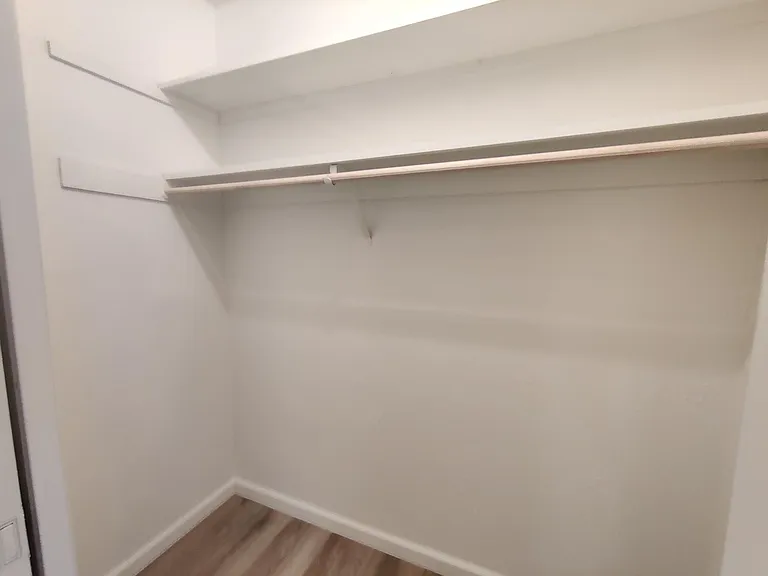 3270 Belmont Ave #3 — Photo 8