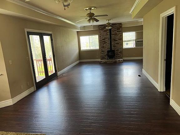 4th image of 7580 Southwood Ct