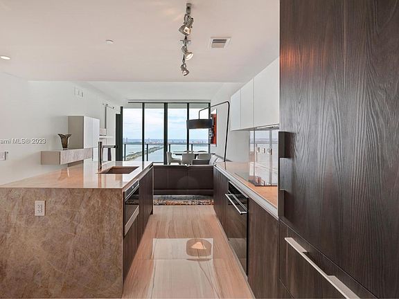 5th image of 3131 NE 7th Ave Penthouse 2